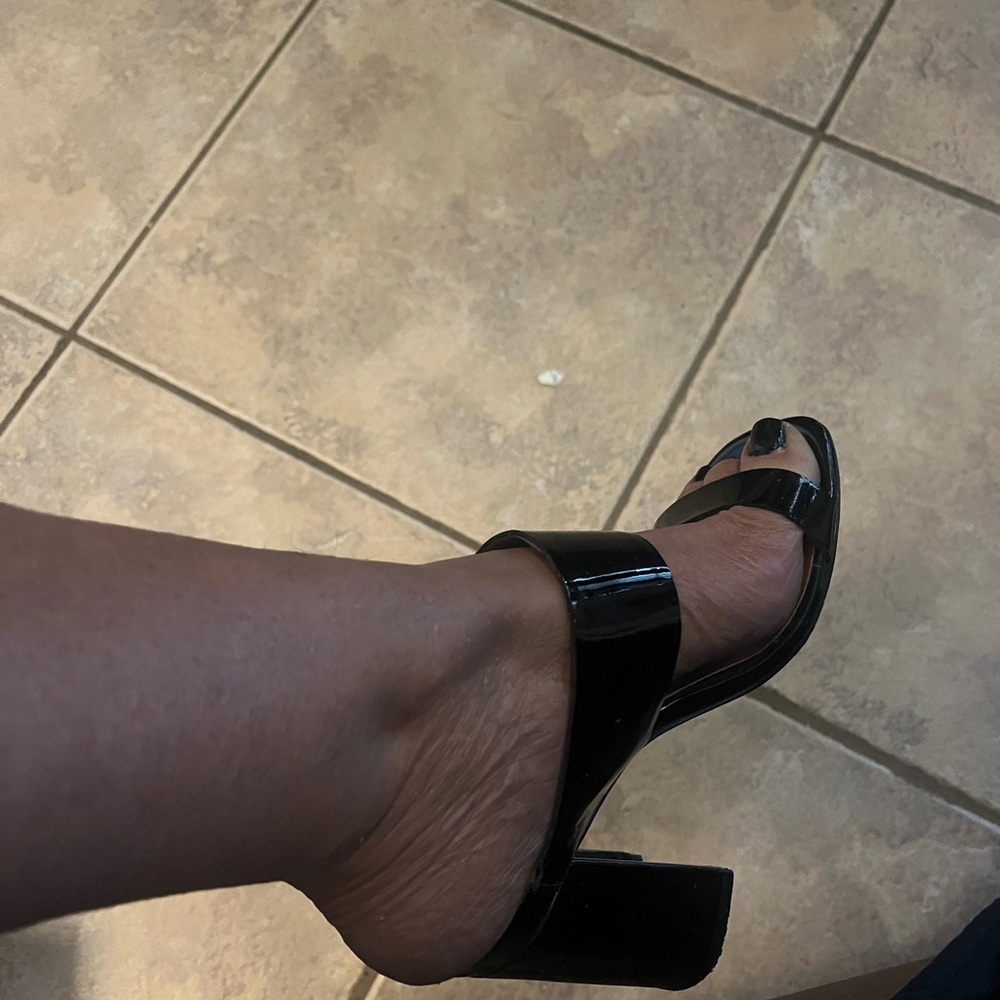 Vince Camuto Black Patent Block Heel Sandals